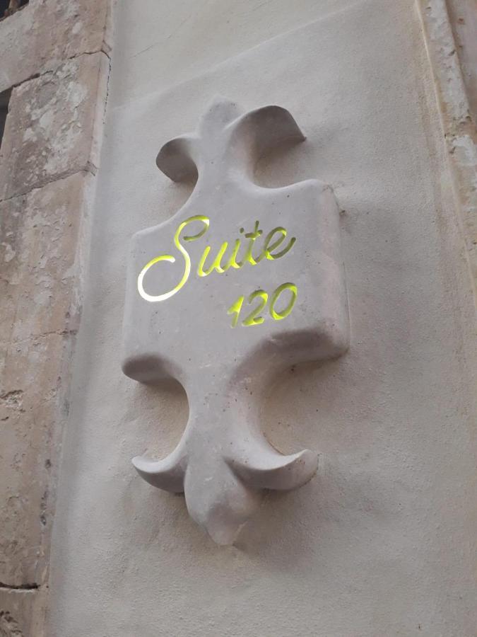 Suite 120 Noto Kültér fotó